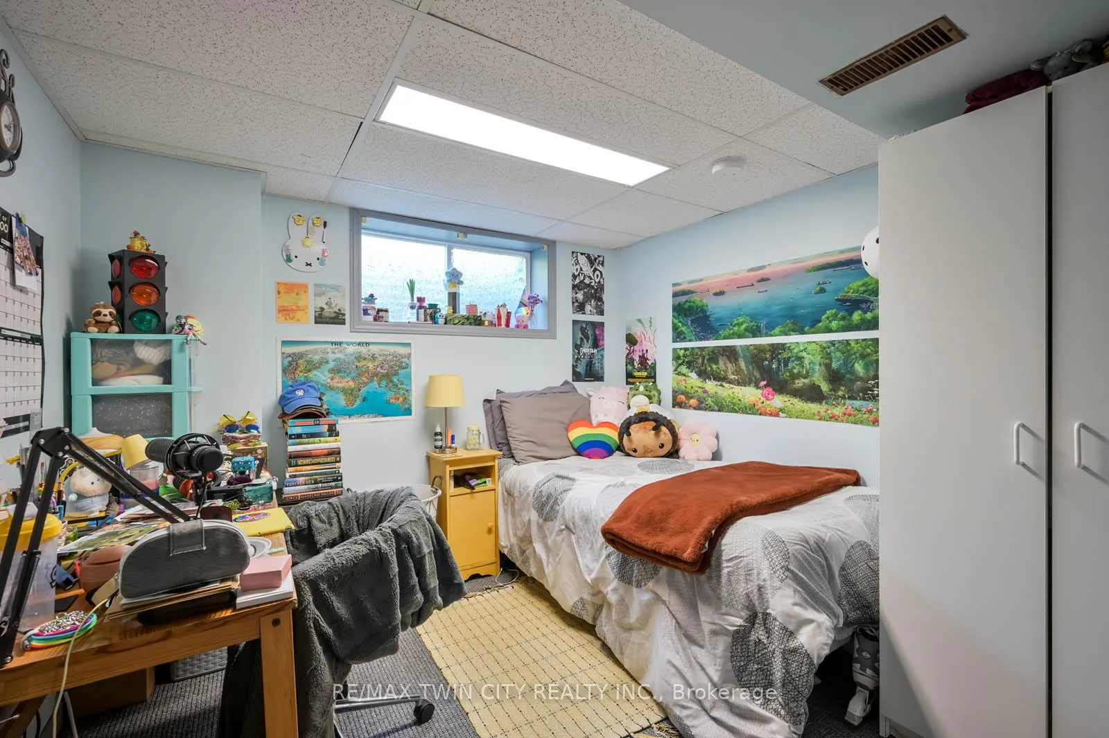 Photo 32 of 108 Keats Way Place, Waterloo — HOMEH