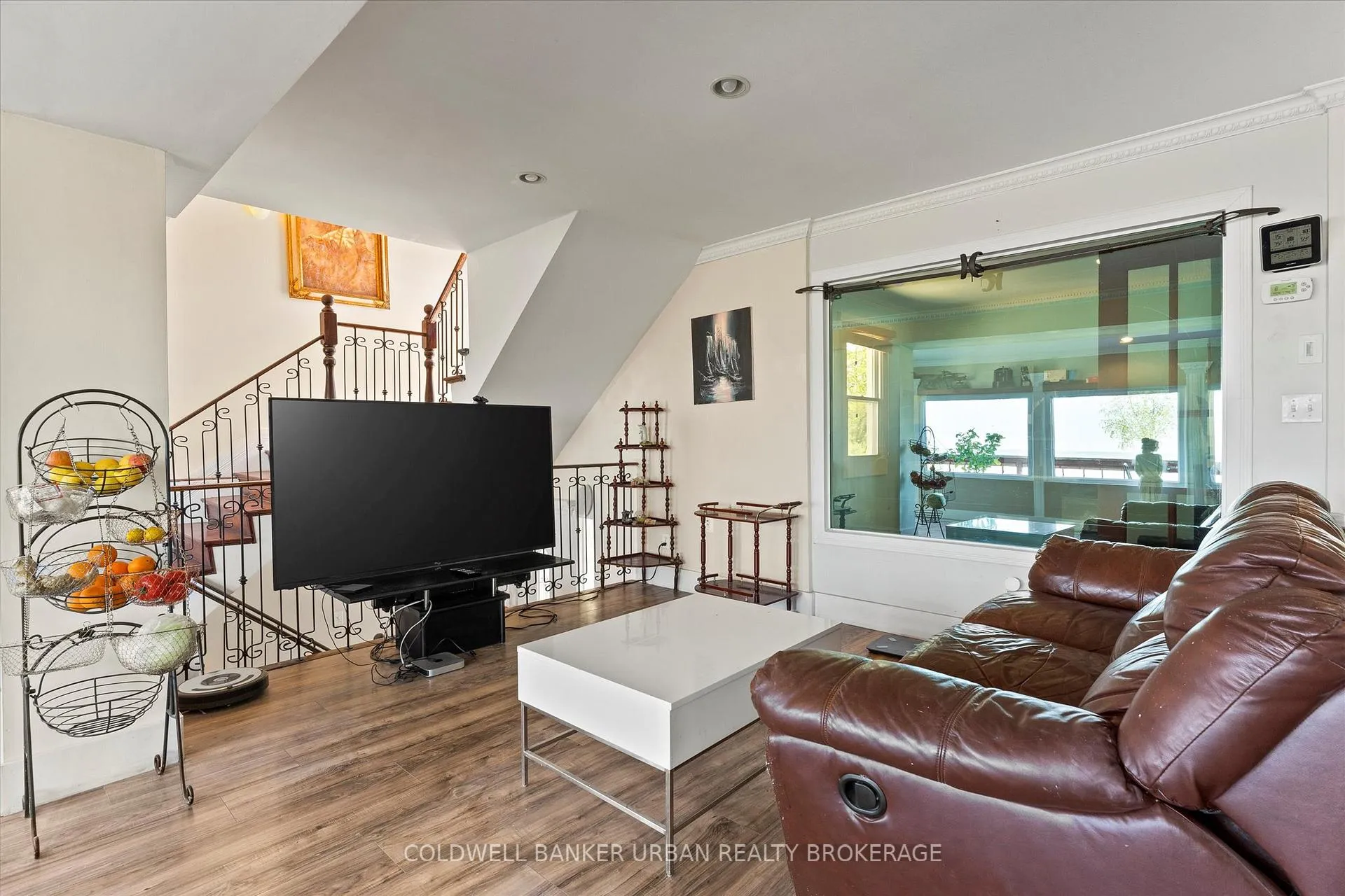 Photo 6 of 1342 Shoreline Avenue, Tecumseh — HOMEH