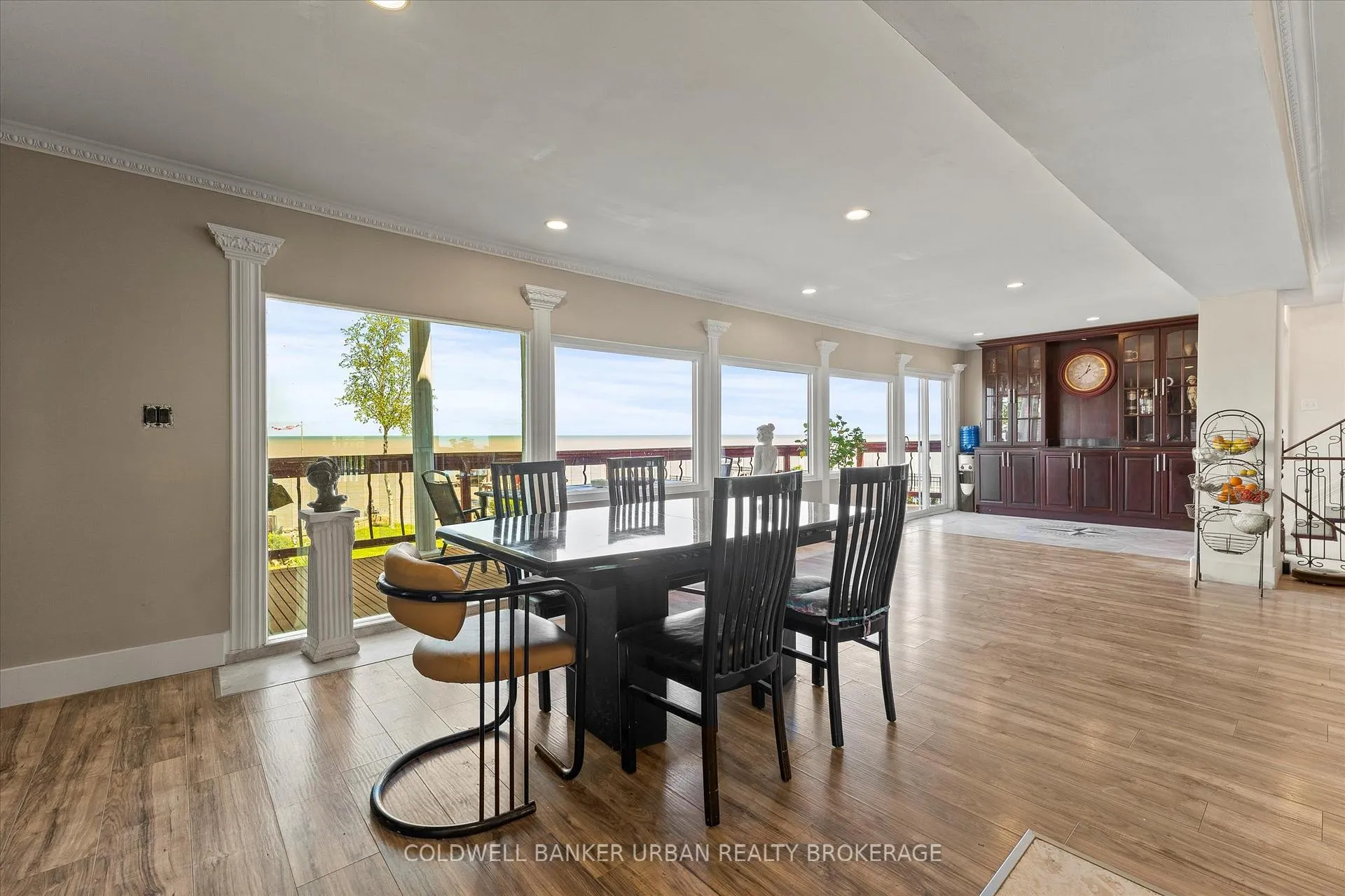 Photo 8 of 1342 Shoreline Avenue, Tecumseh — HOMEH
