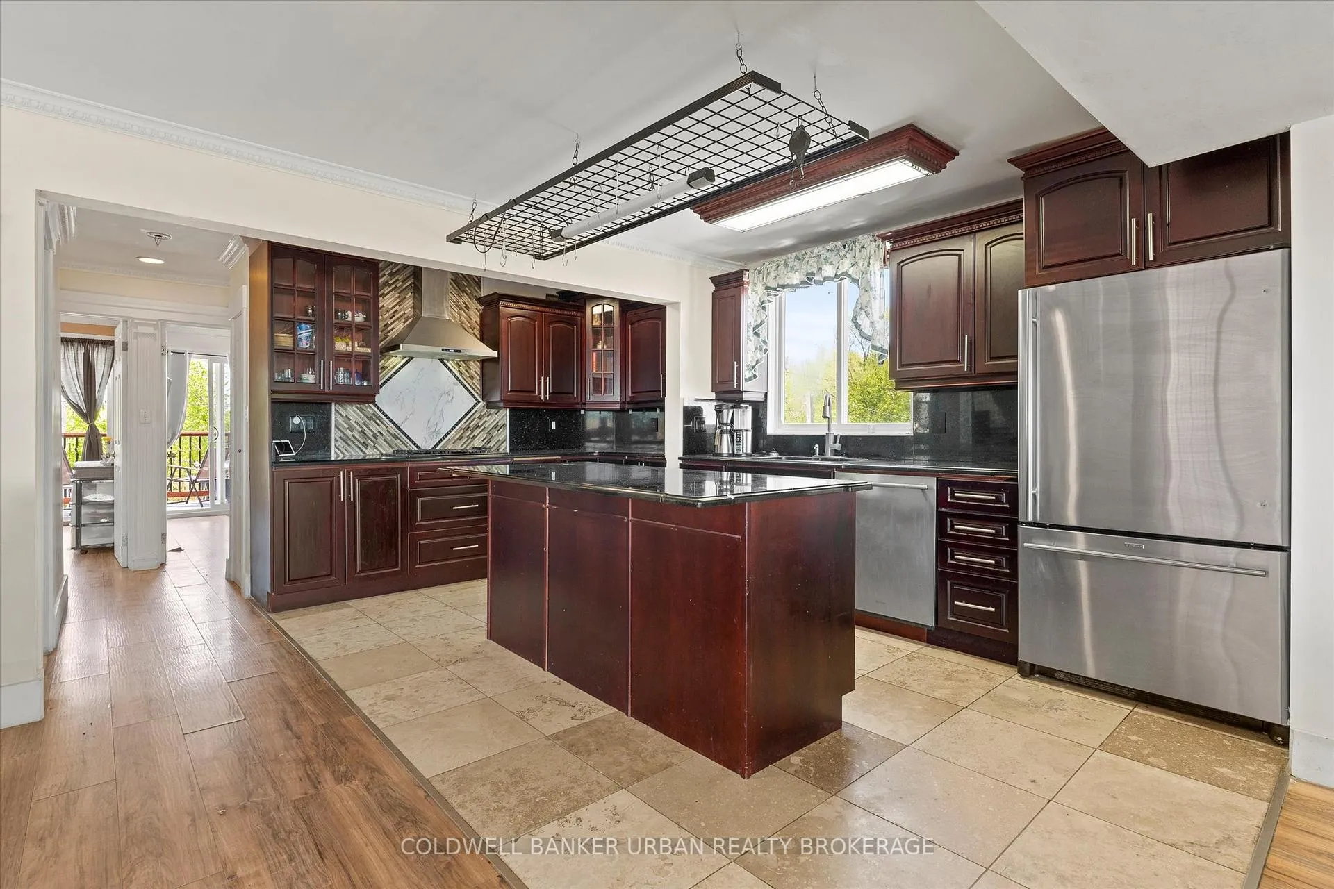 Photo 9 of 1342 Shoreline Avenue, Tecumseh — HOMEH