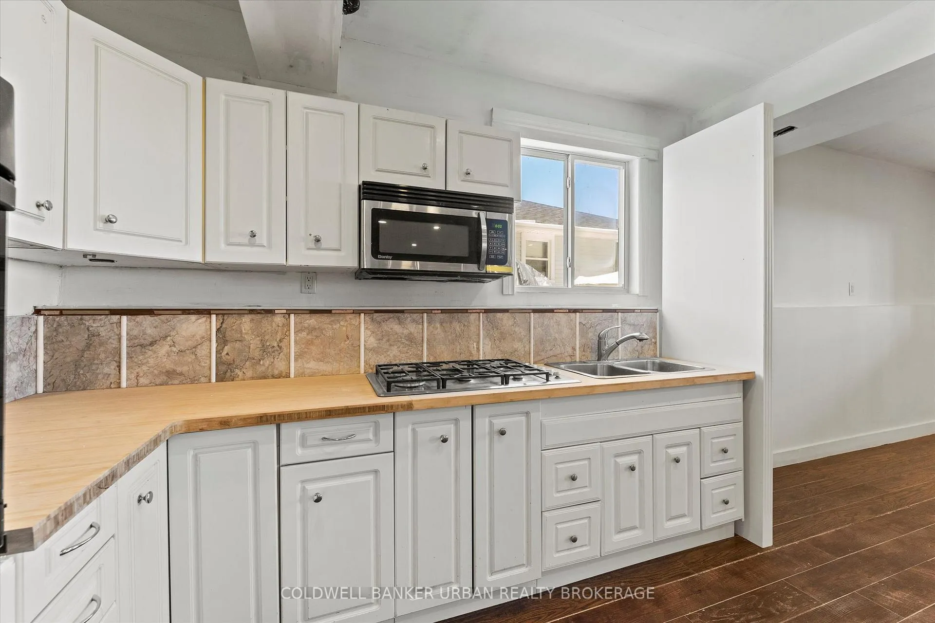 Photo 29 of 1342 Shoreline Avenue, Tecumseh — HOMEH