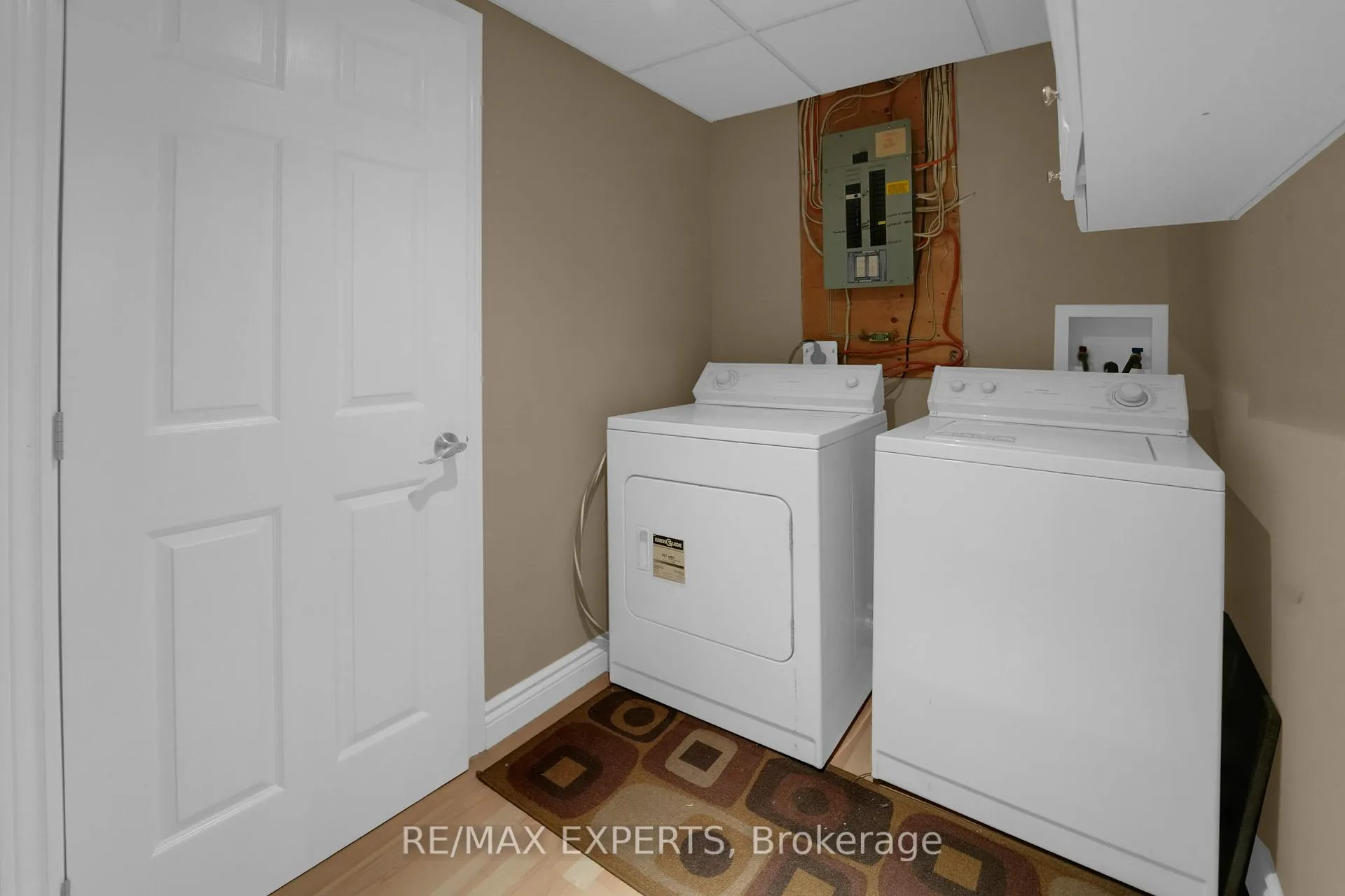 Photo 24 of 14 Snider Drive, Markham, Old Markham Village — HOMEH