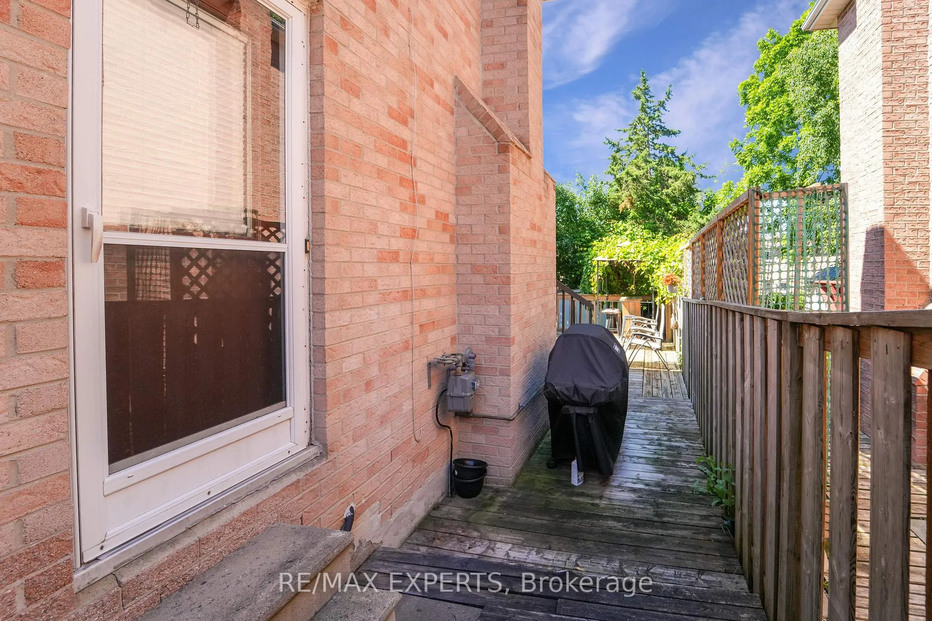 Photo 25 of 14 Snider Drive, Markham, Old Markham Village — HOMEH