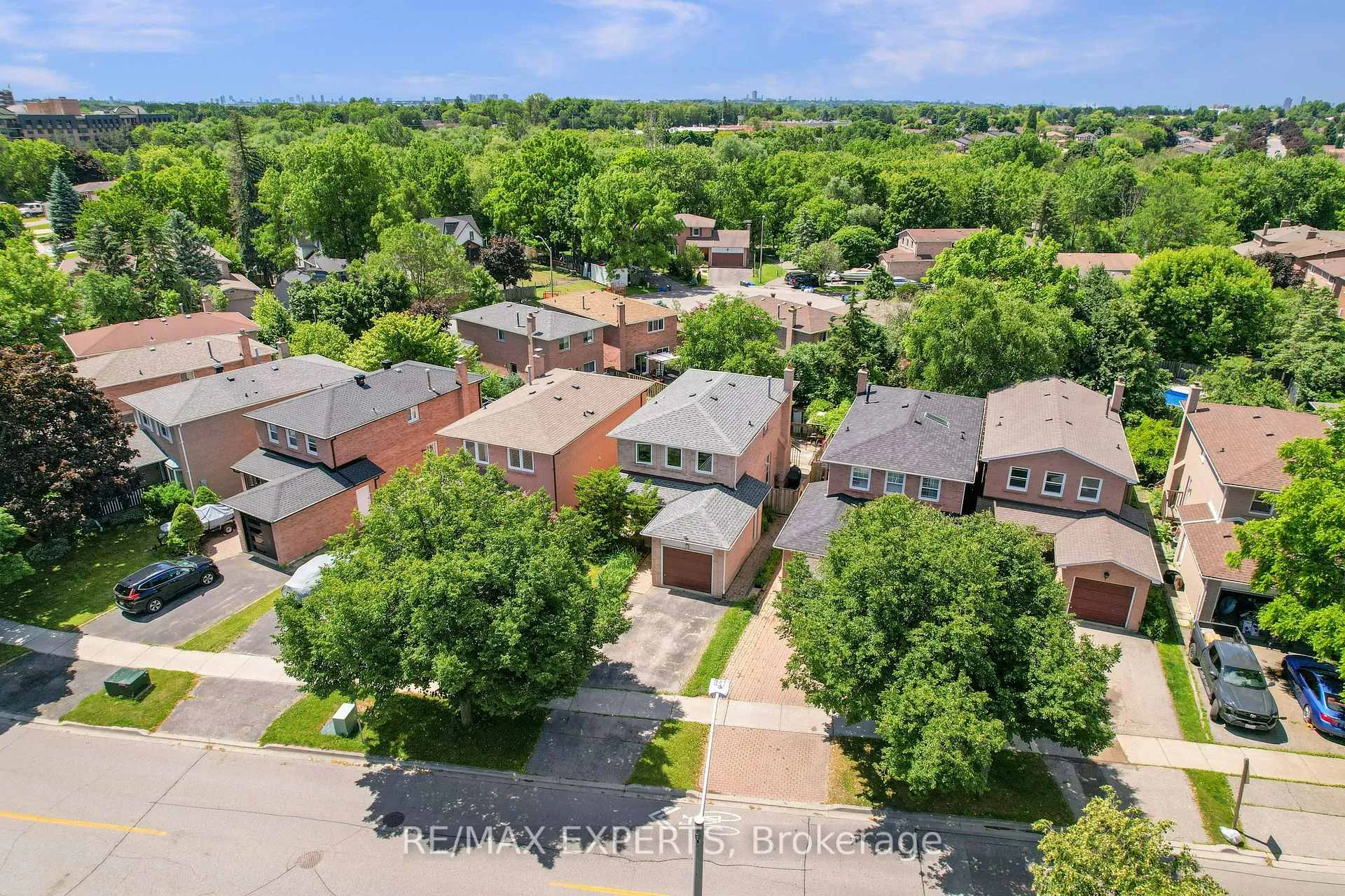 Photo 31 of 14 Snider Drive, Markham, Old Markham Village — HOMEH