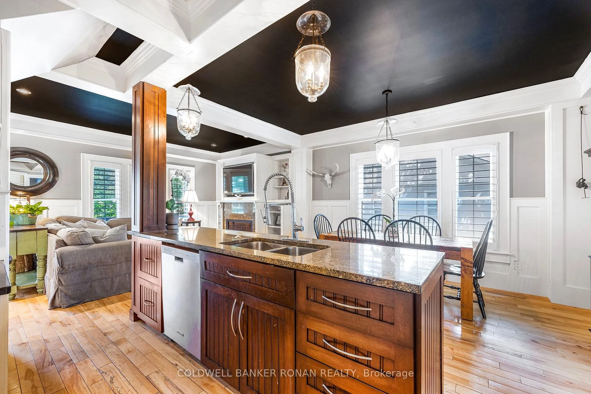Photo 12 of 7597 County Rd 9, Clearview, Creemore — HOMEH