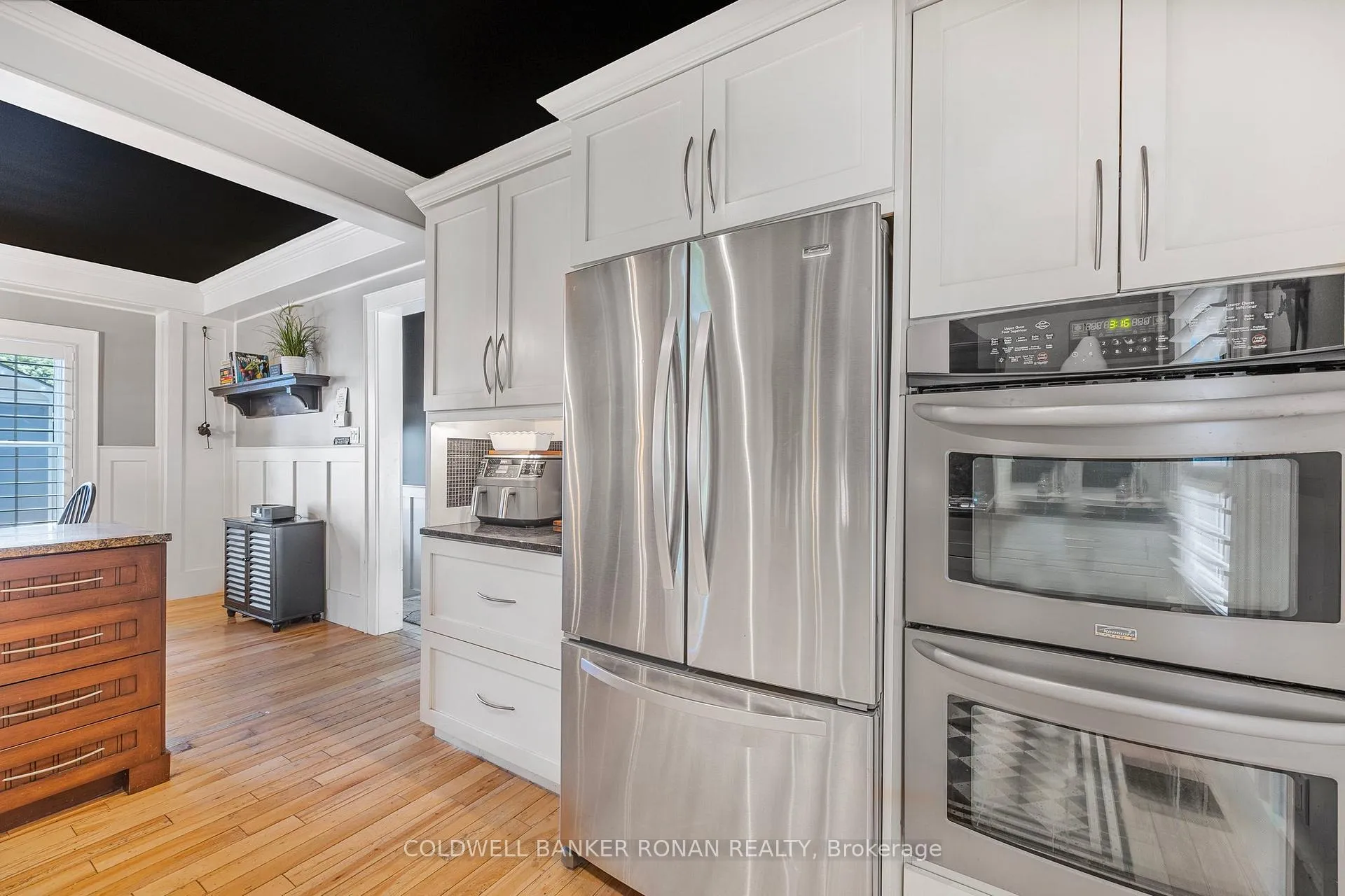 Photo 14 of 7597 County Rd 9, Clearview, Creemore — HOMEH