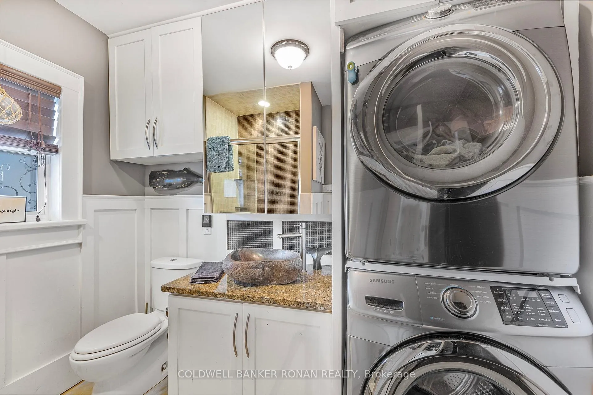 Photo 16 of 7597 County Rd 9, Clearview, Creemore — HOMEH