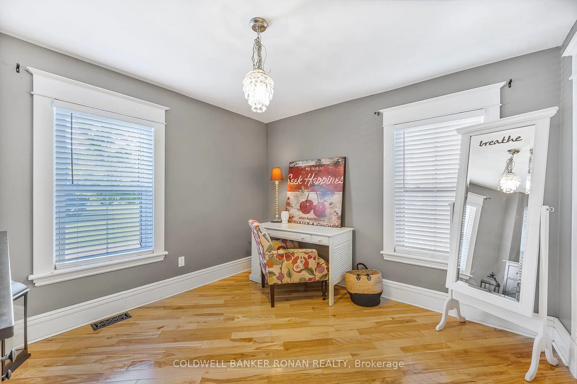 Photo 21 of 7597 County Rd 9, Clearview, Creemore — HOMEH