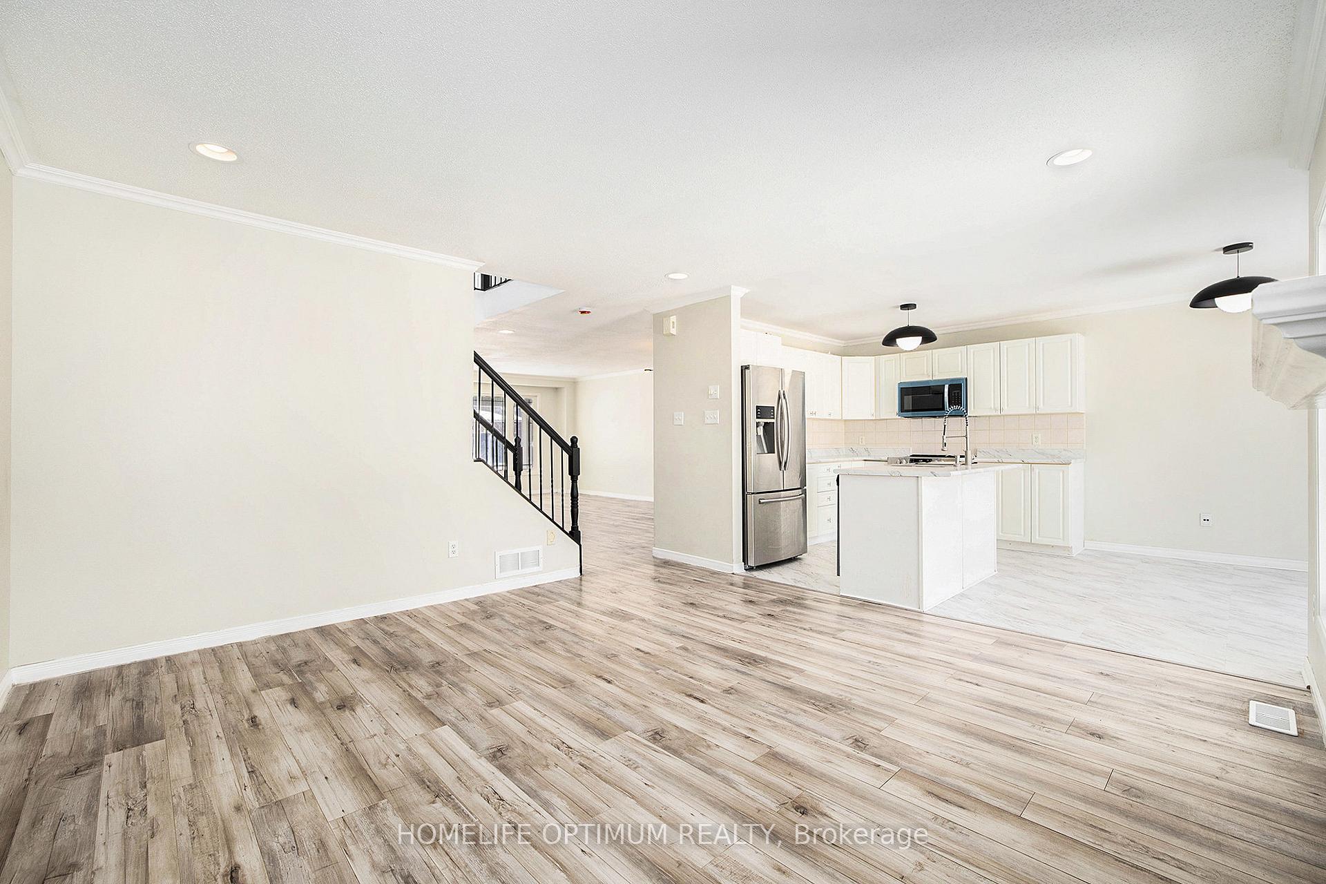 Photo 6 of 863 Taradale Drive, Ottawa, Barrhaven - Strandherd — HOMEH