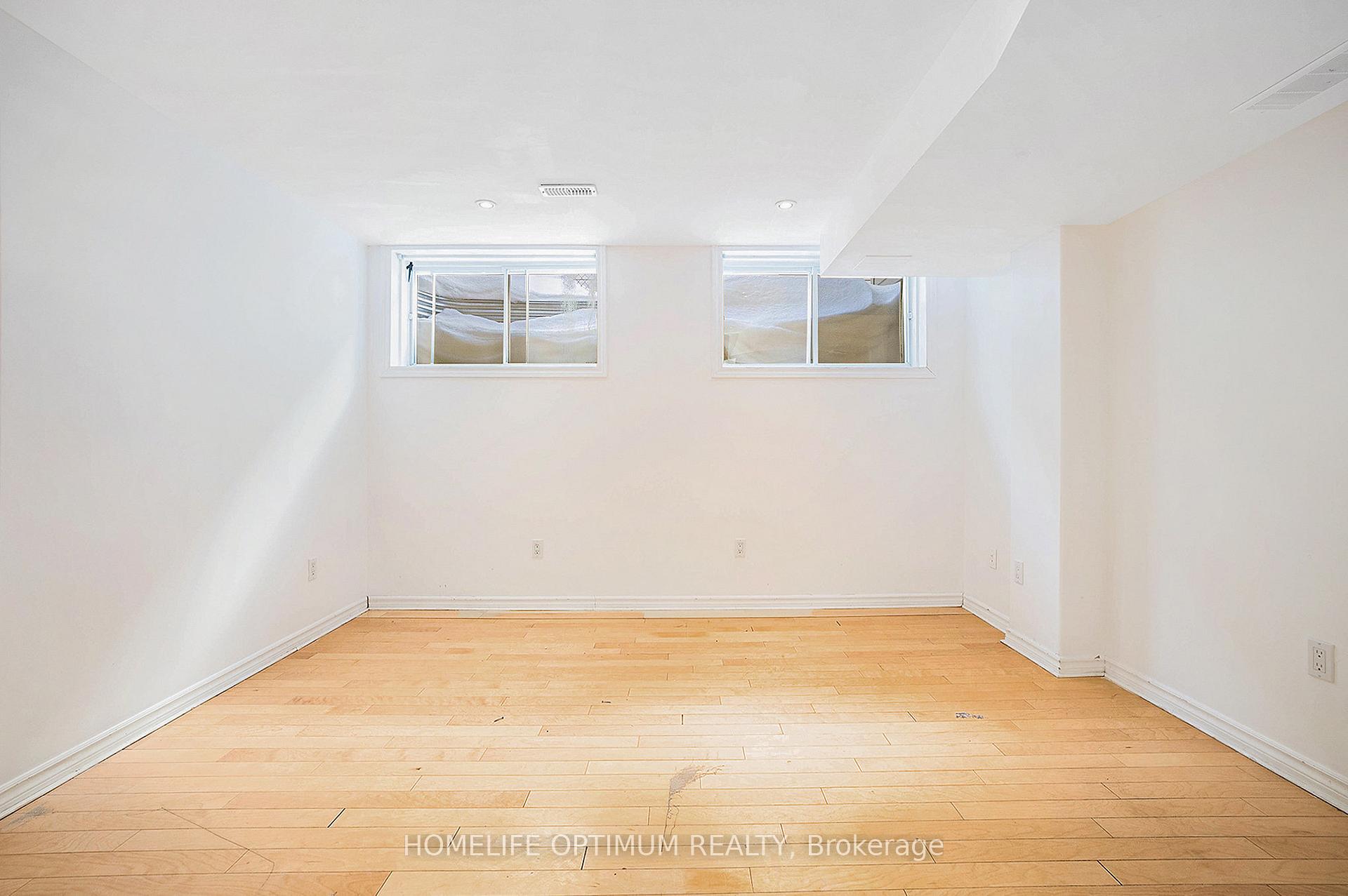 Photo 23 of 863 Taradale Drive, Ottawa, Barrhaven - Strandherd — HOMEH