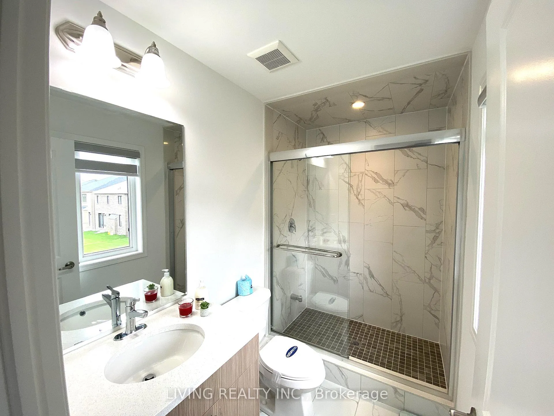 Photo 15 of 2806 Foxden Square, Pickering, Rural Pickering — HOMEH
