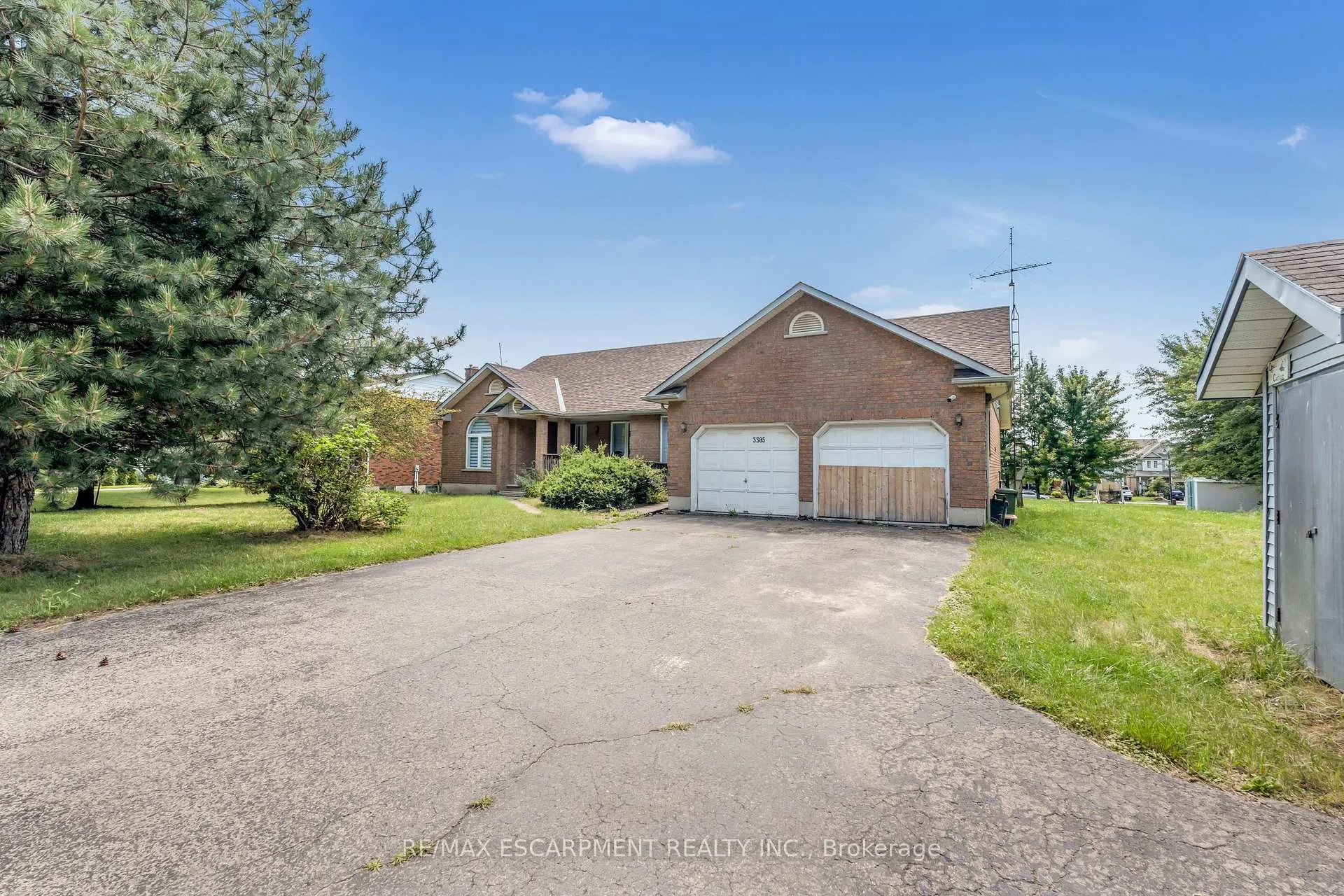 Photo 1 of 3385 Binbrook Road, Hamilton, Binbrook — HOMEH