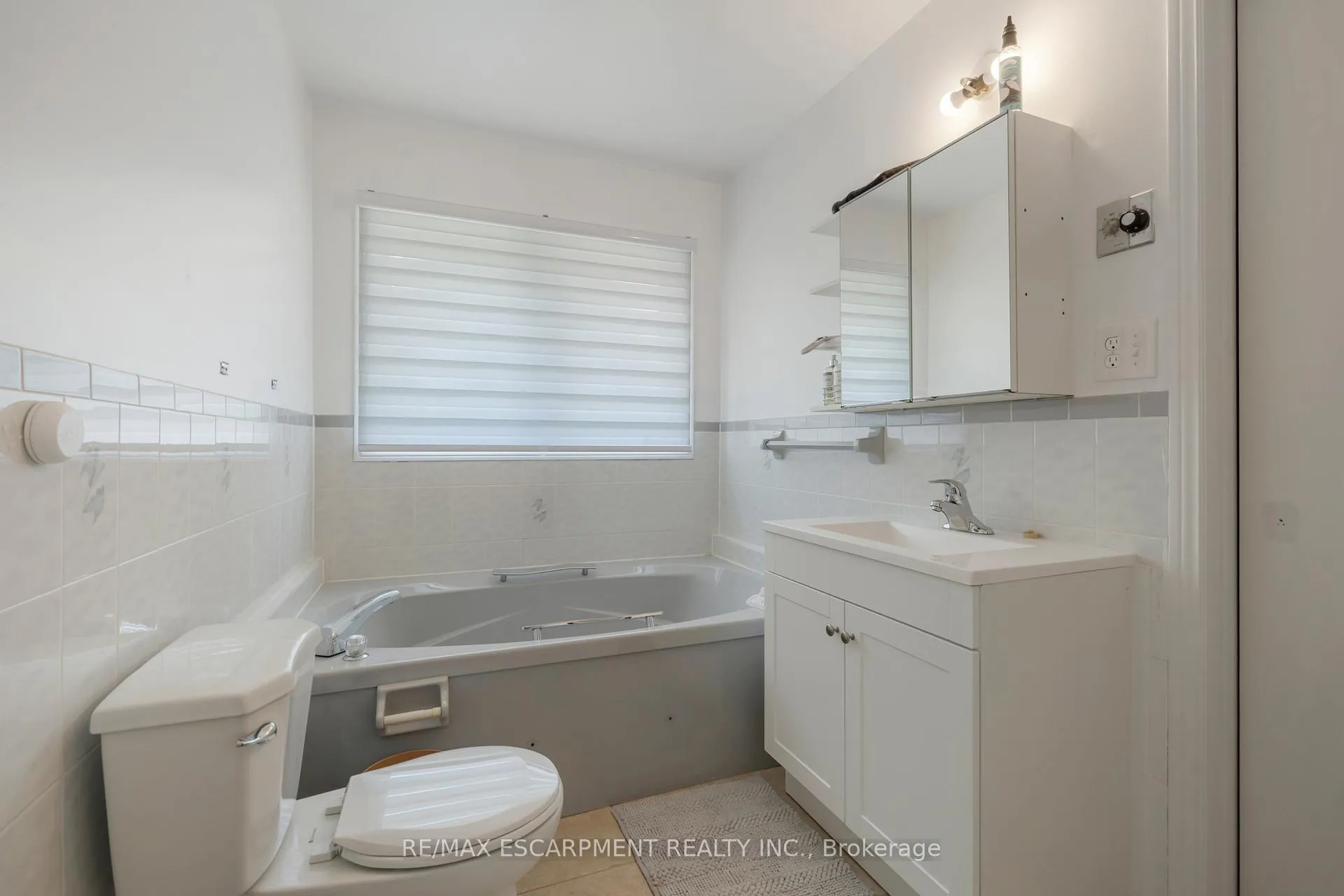 Photo 22 of 3385 Binbrook Road, Hamilton, Binbrook — HOMEH