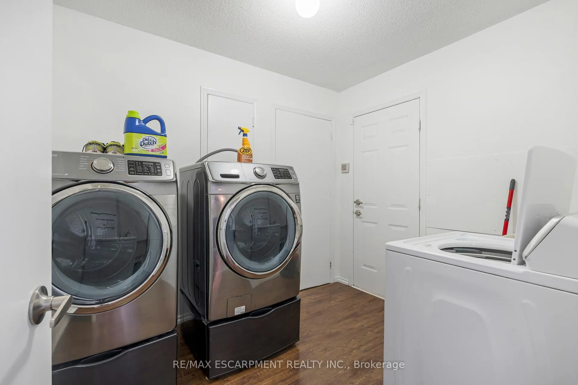Photo 26 of 3385 Binbrook Road, Hamilton, Binbrook — HOMEH