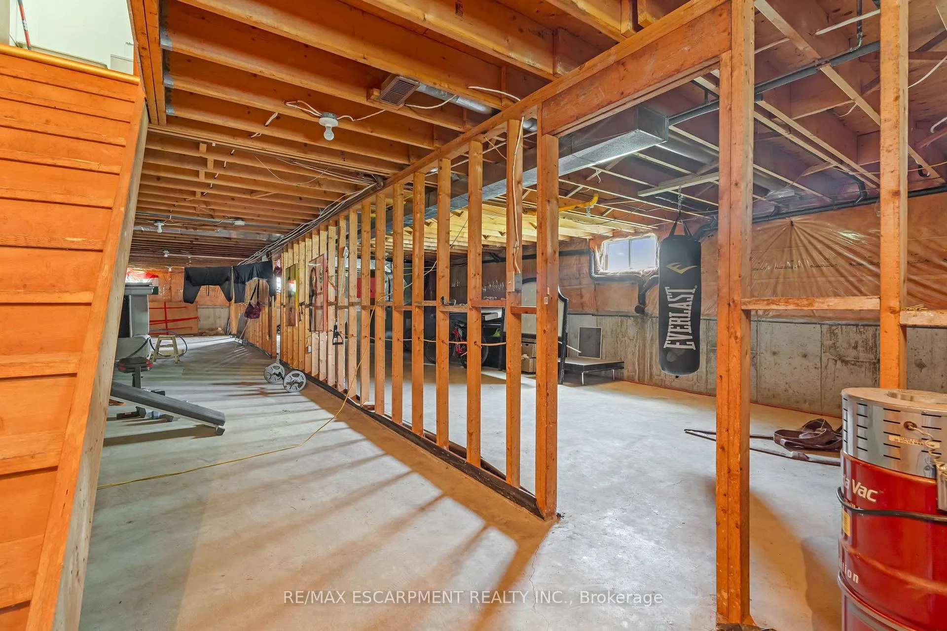 Photo 27 of 3385 Binbrook Road, Hamilton, Binbrook — HOMEH