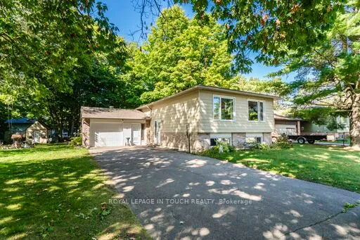 Photo 4 of 35 Dorcas Avenue, Tiny, Rural Tiny — HOMEH