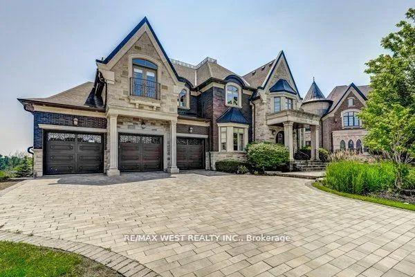 Front of 115 Hazelridge Court