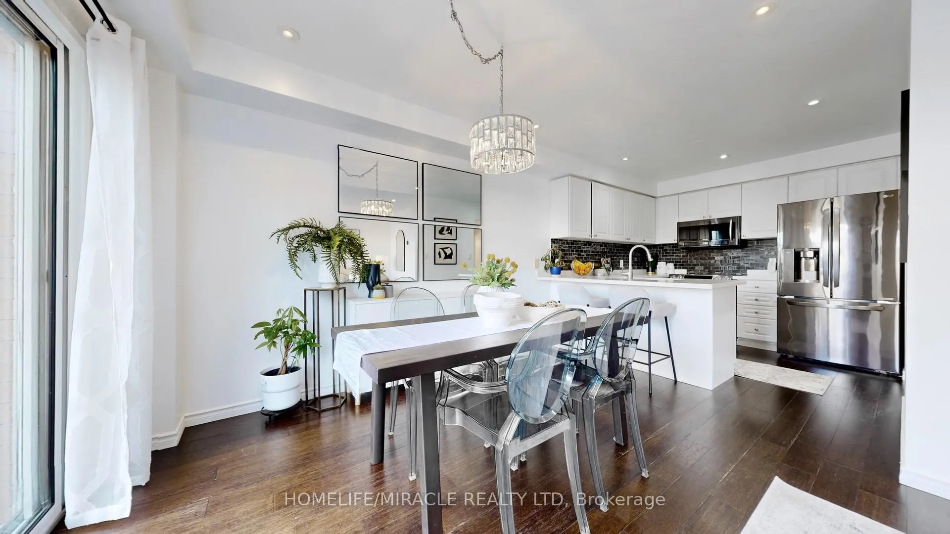 Photo 9 of 1711 Woodgate Trail, Oshawa, Samac — HOMEH