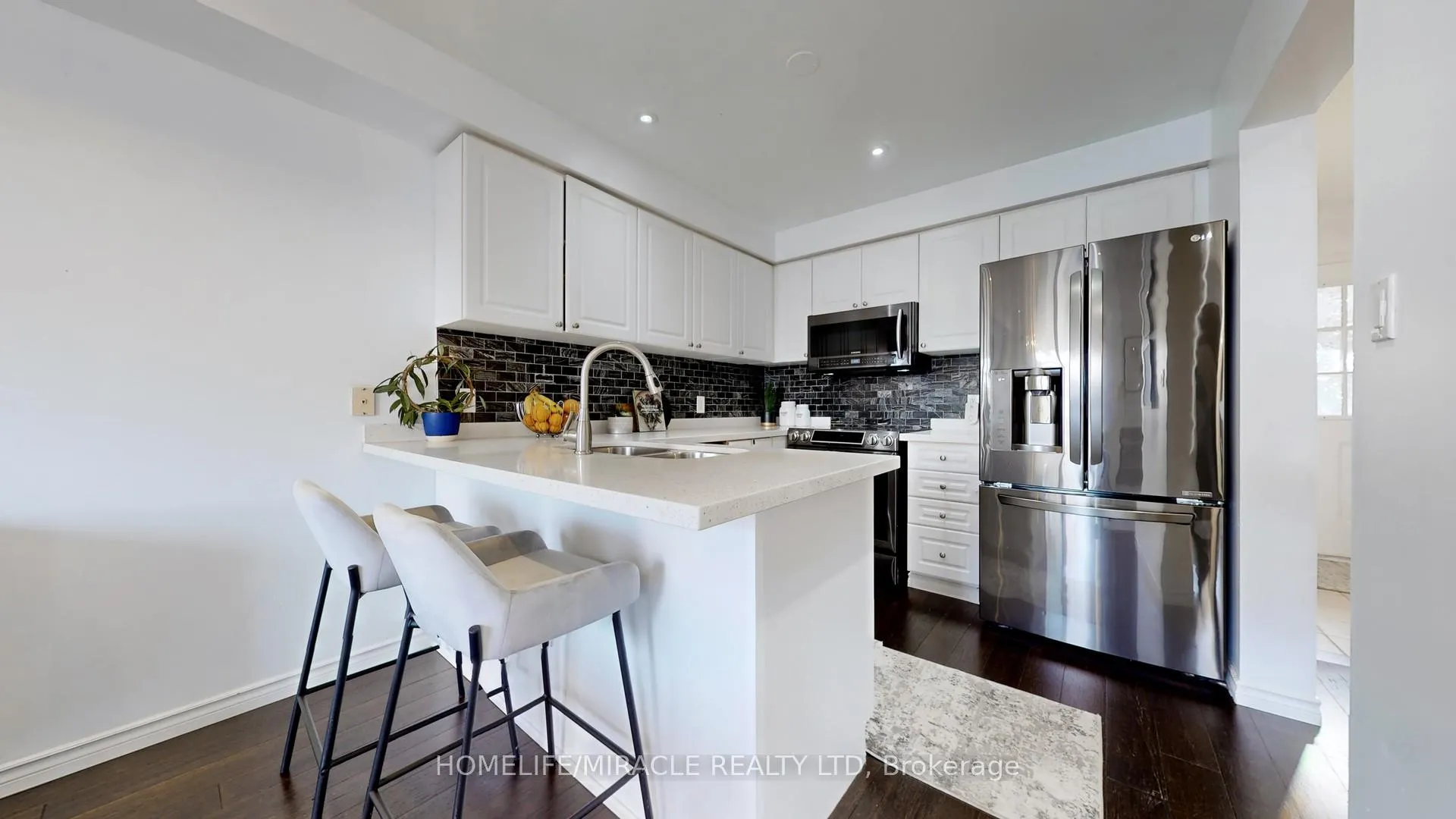 Photo 12 of 1711 Woodgate Trail, Oshawa, Samac — HOMEH