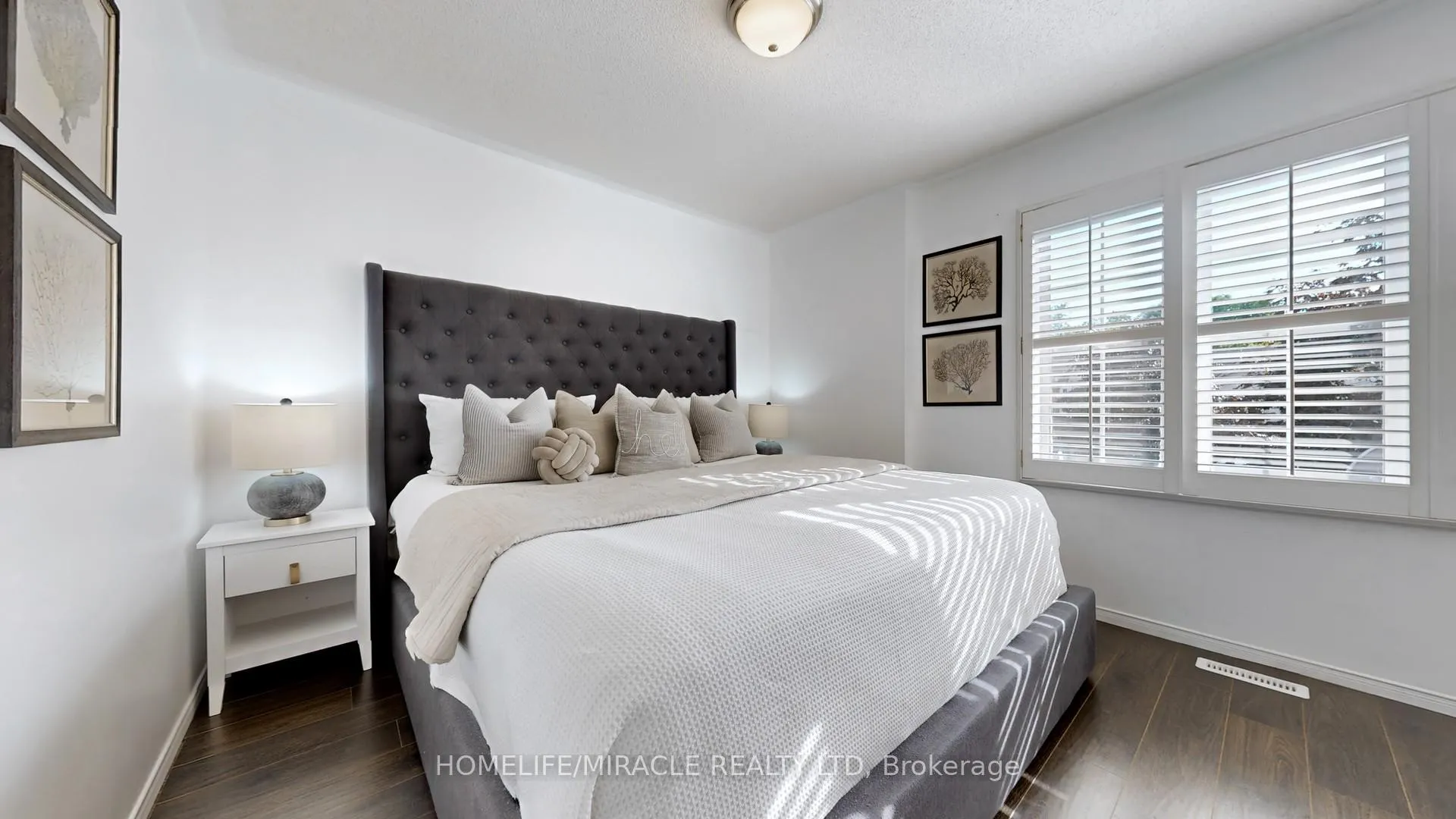 Photo 18 of 1711 Woodgate Trail, Oshawa, Samac — HOMEH