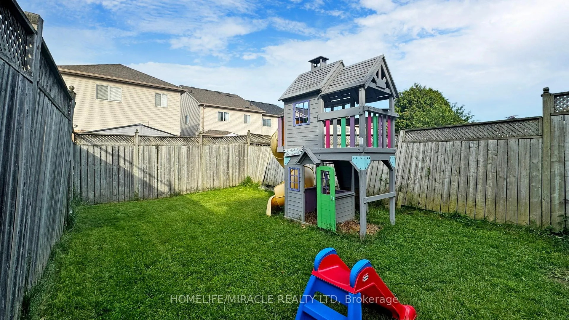 Photo 40 of 1711 Woodgate Trail, Oshawa, Samac — HOMEH