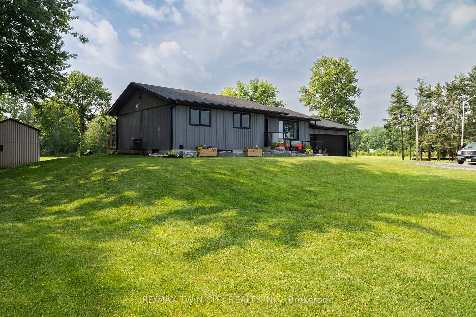 Photo 10 of 41 Seventh Concession Road, Brant, Burford — HOMEH