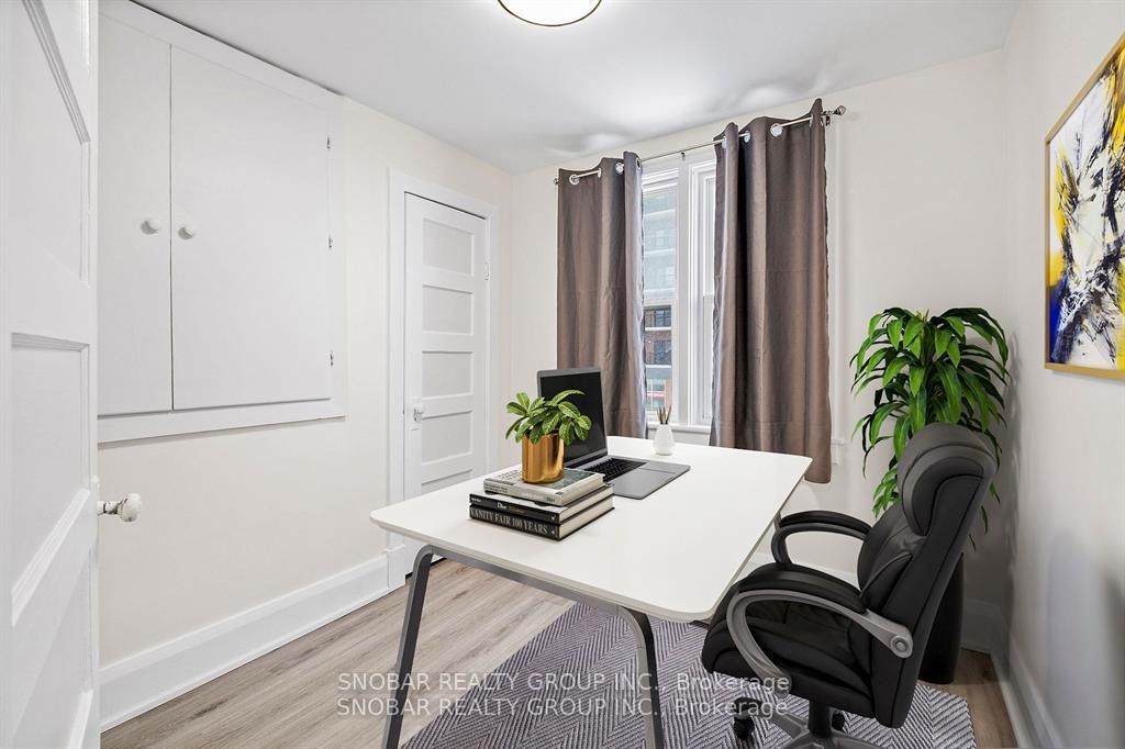 Photo 12 of 240 Dunlop Street W, Barrie, Queen's Park — HOMEH