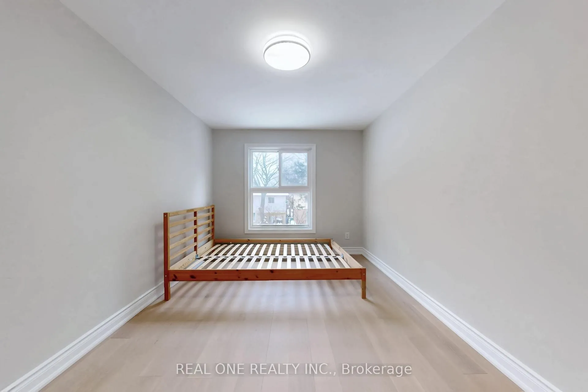 Photo 28 of 86 Breckonwood Crescent, Markham, Aileen-Willowbrook — HOMEH