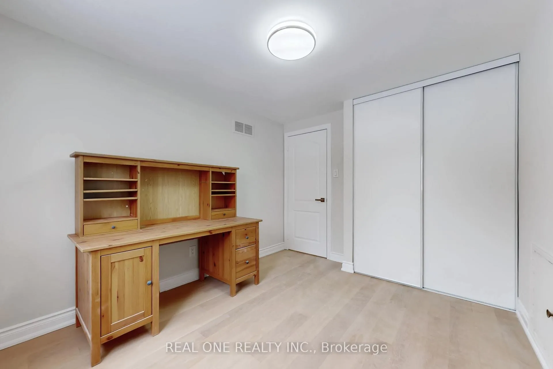 Photo 31 of 86 Breckonwood Crescent, Markham, Aileen-Willowbrook — HOMEH