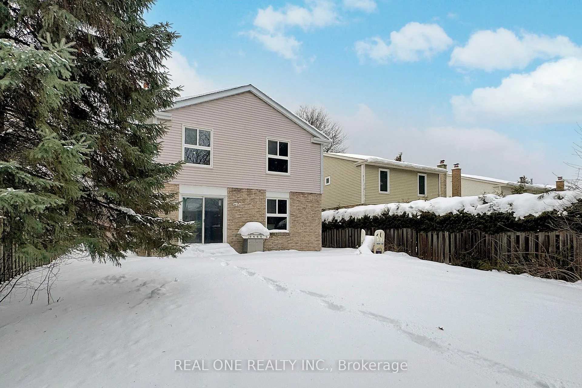 Photo 42 of 86 Breckonwood Crescent, Markham, Aileen-Willowbrook — HOMEH