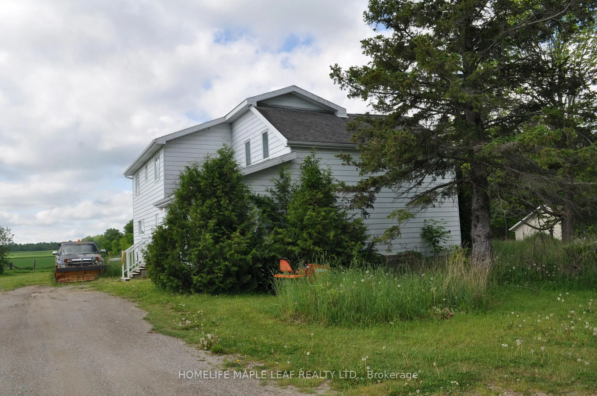 Front of 219 Hill Road