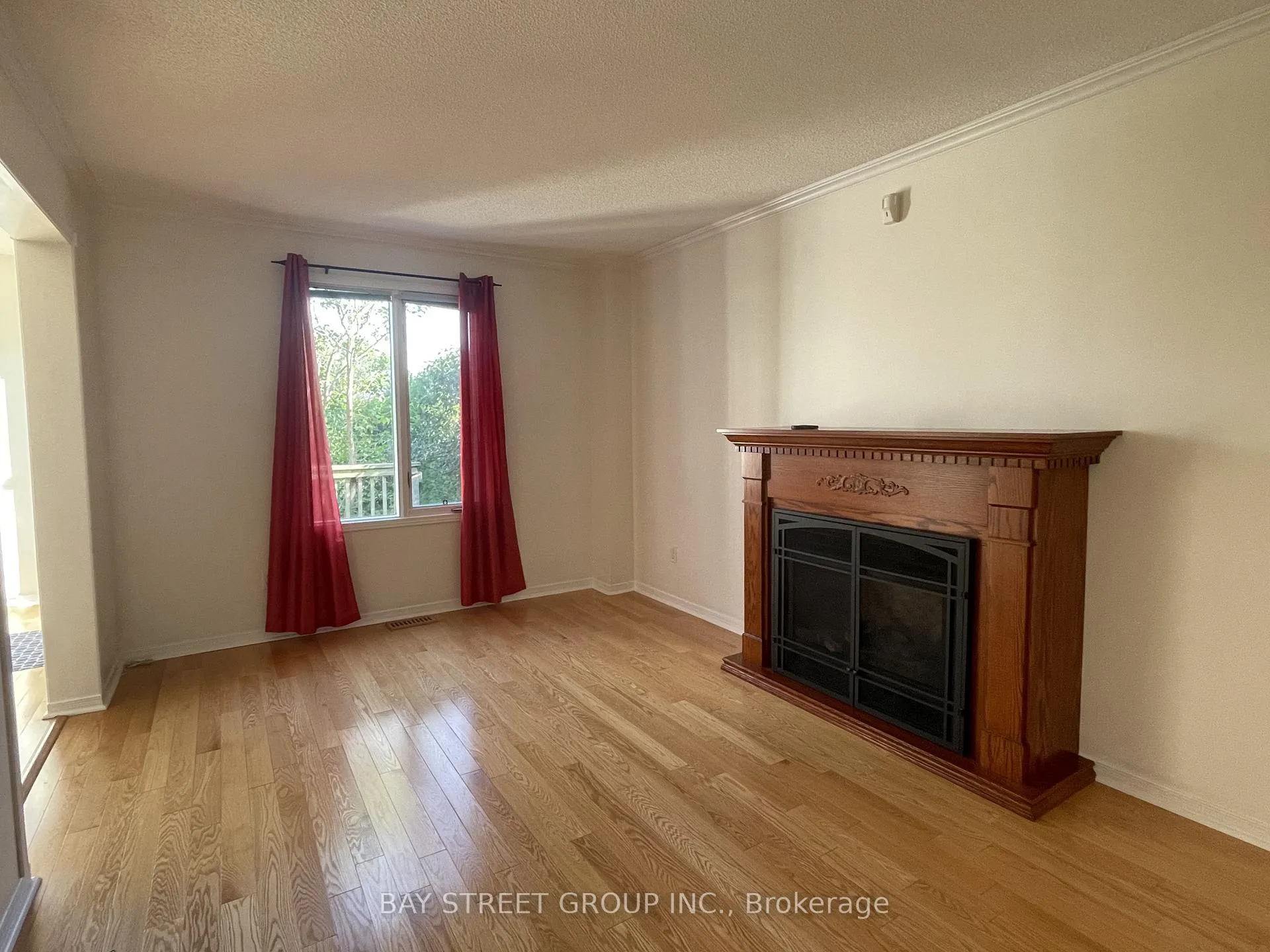 Photo 6 of 551 Sackville Crescent, Kingston, City Southwest — HOMEH