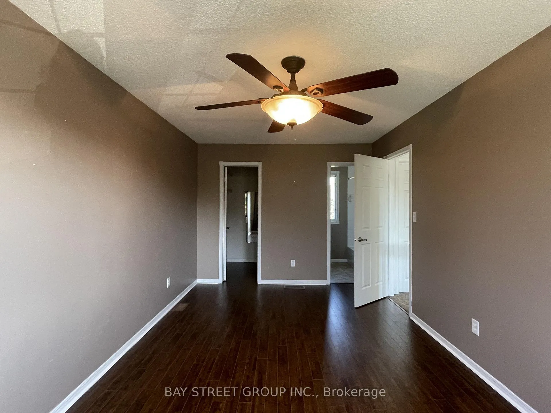 Photo 15 of 551 Sackville Crescent, Kingston, City Southwest — HOMEH