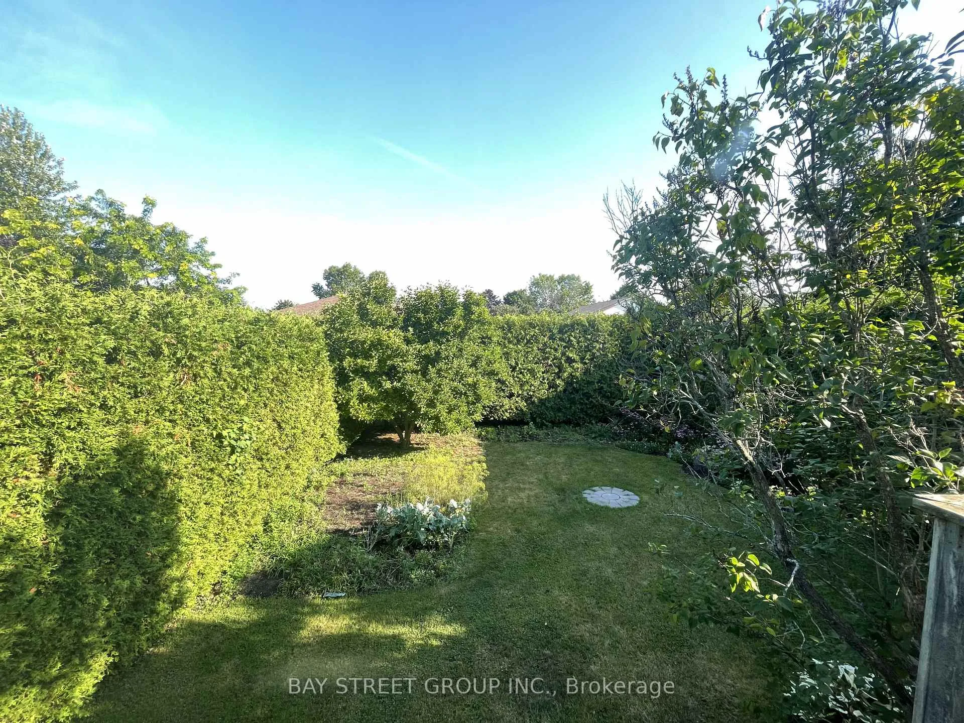 Photo 18 of 551 Sackville Crescent, Kingston, City Southwest — HOMEH