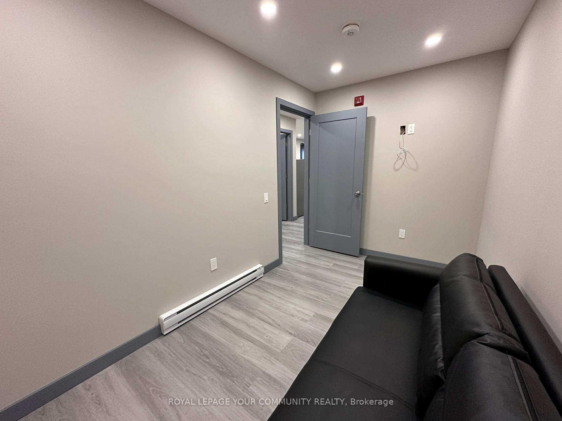 Photo 8 of Unit 106, 152 High Street, Georgina, Sutton & Jackson's Point — HOMEH