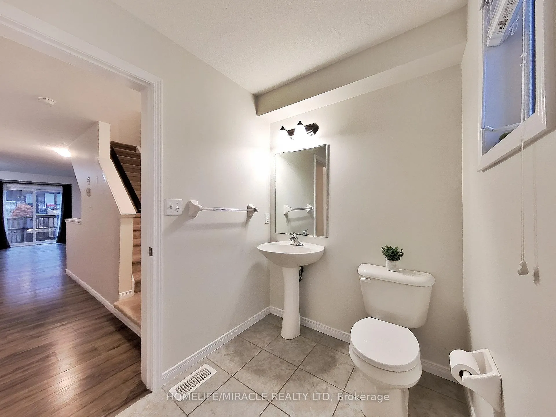 Photo 24 of 184 Maitland Street, Kitchener, Huron Park — HOMEH