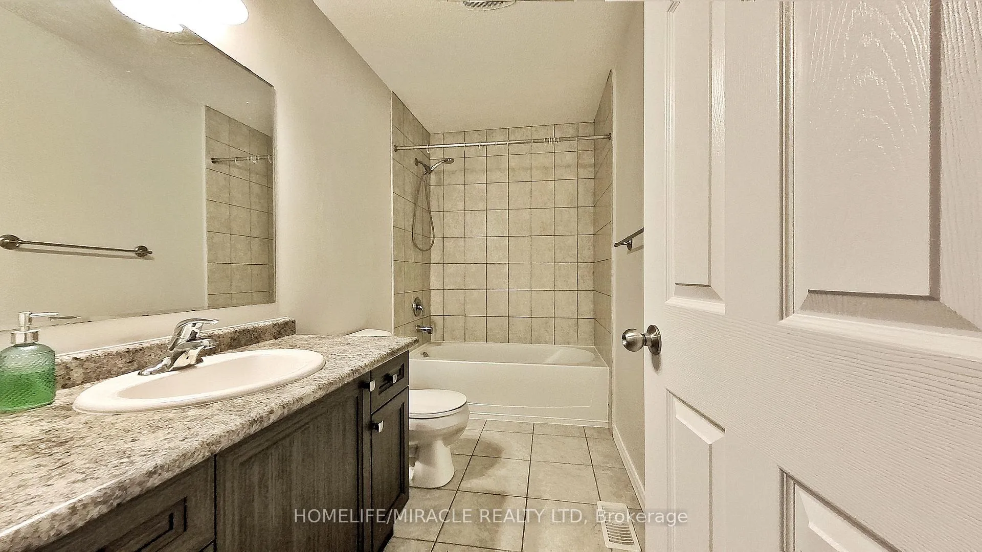 Photo 29 of 184 Maitland Street, Kitchener, Huron Park — HOMEH