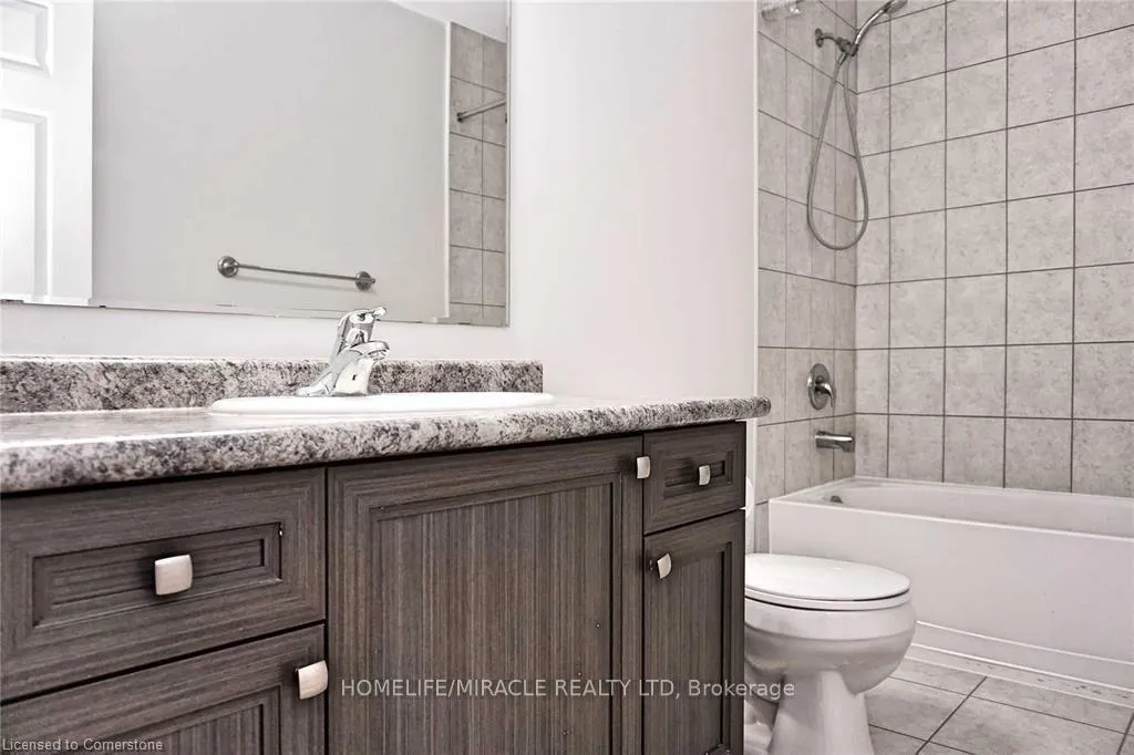Photo 34 of 184 Maitland Street, Kitchener, Huron Park — HOMEH