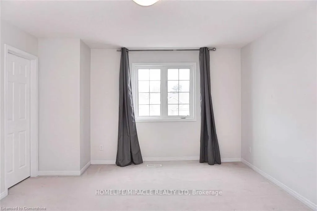 Photo 37 of 184 Maitland Street, Kitchener, Huron Park — HOMEH