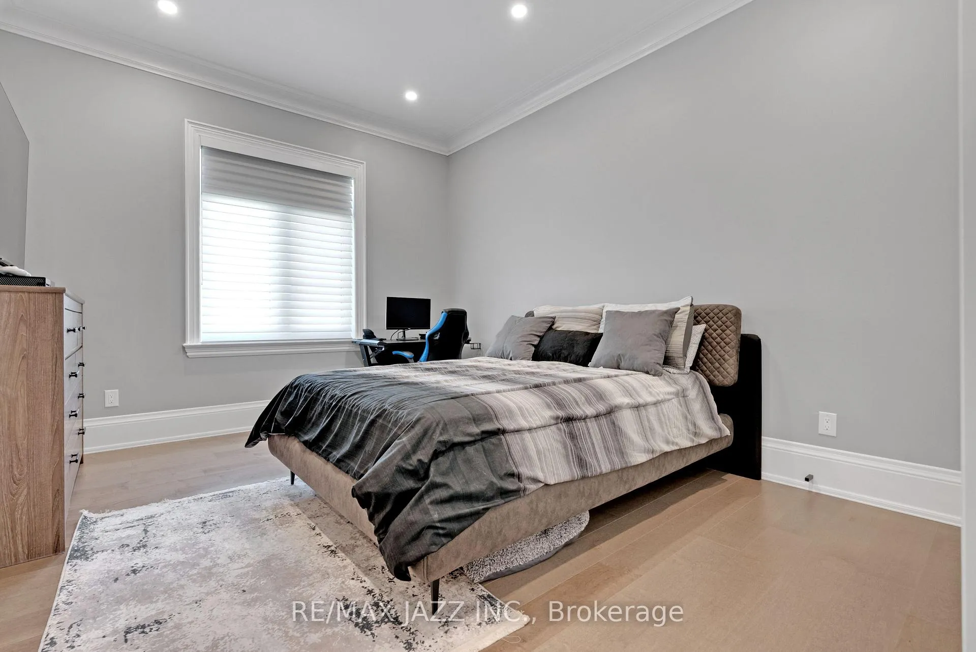 Photo 21 of 60 Varcoe Road, Clarington, Courtice — HOMEH