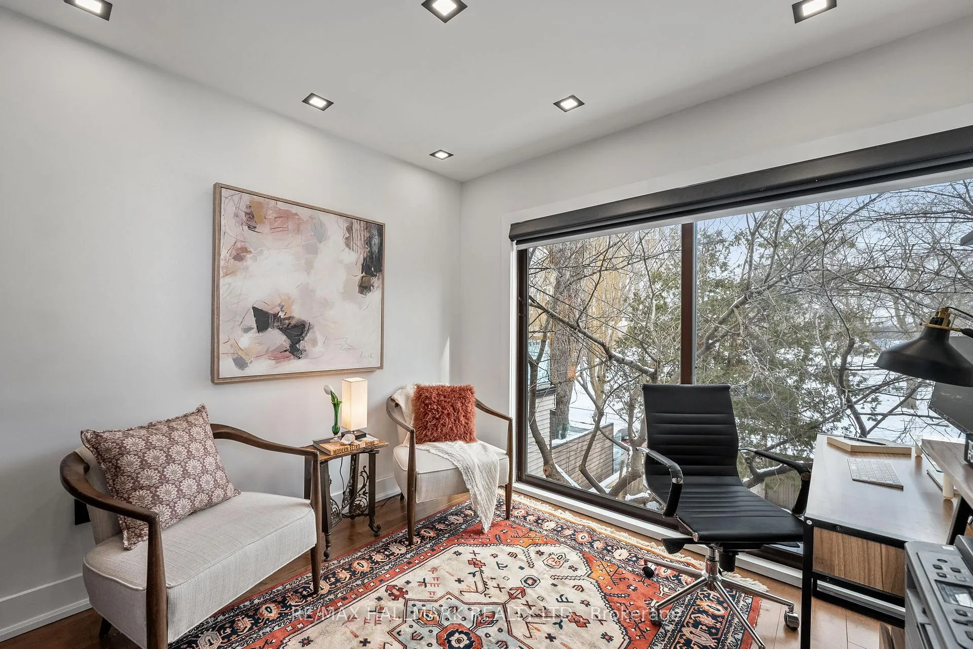 Photo 8 of Unit Upper, 2nd/3rd Floor, 13 Woodfield Road, Toronto, Greenwood-Coxwell — HOMEH