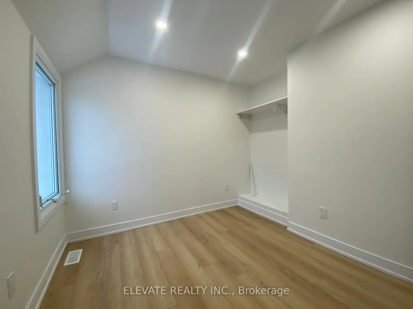 Photo 14 of Unit 2, 462 Northcliffe Boulevard, Toronto, Oakwood Village — HOMEH