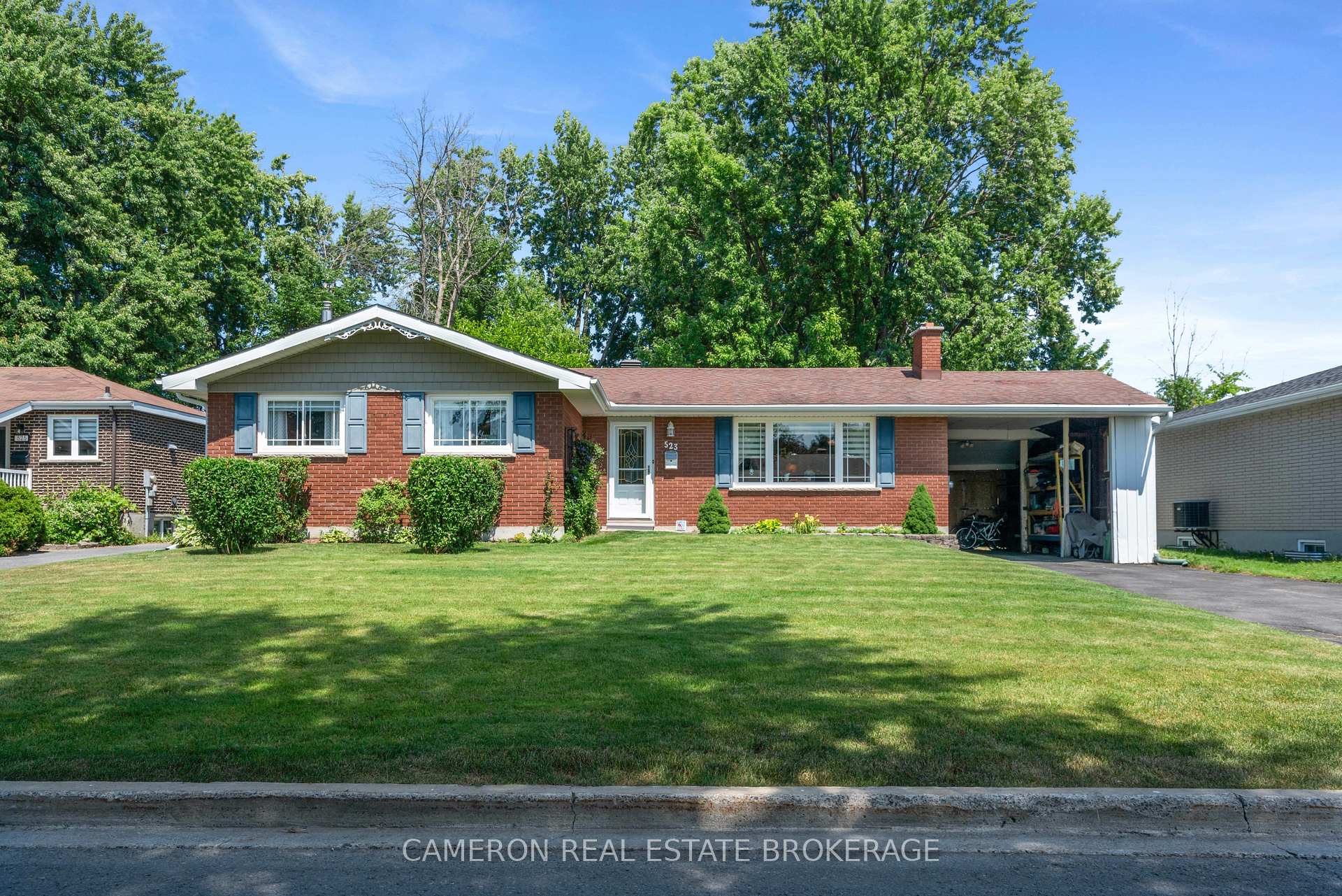 Photo 2 of 523 Lynwood Drive, Cornwall — HOMEH