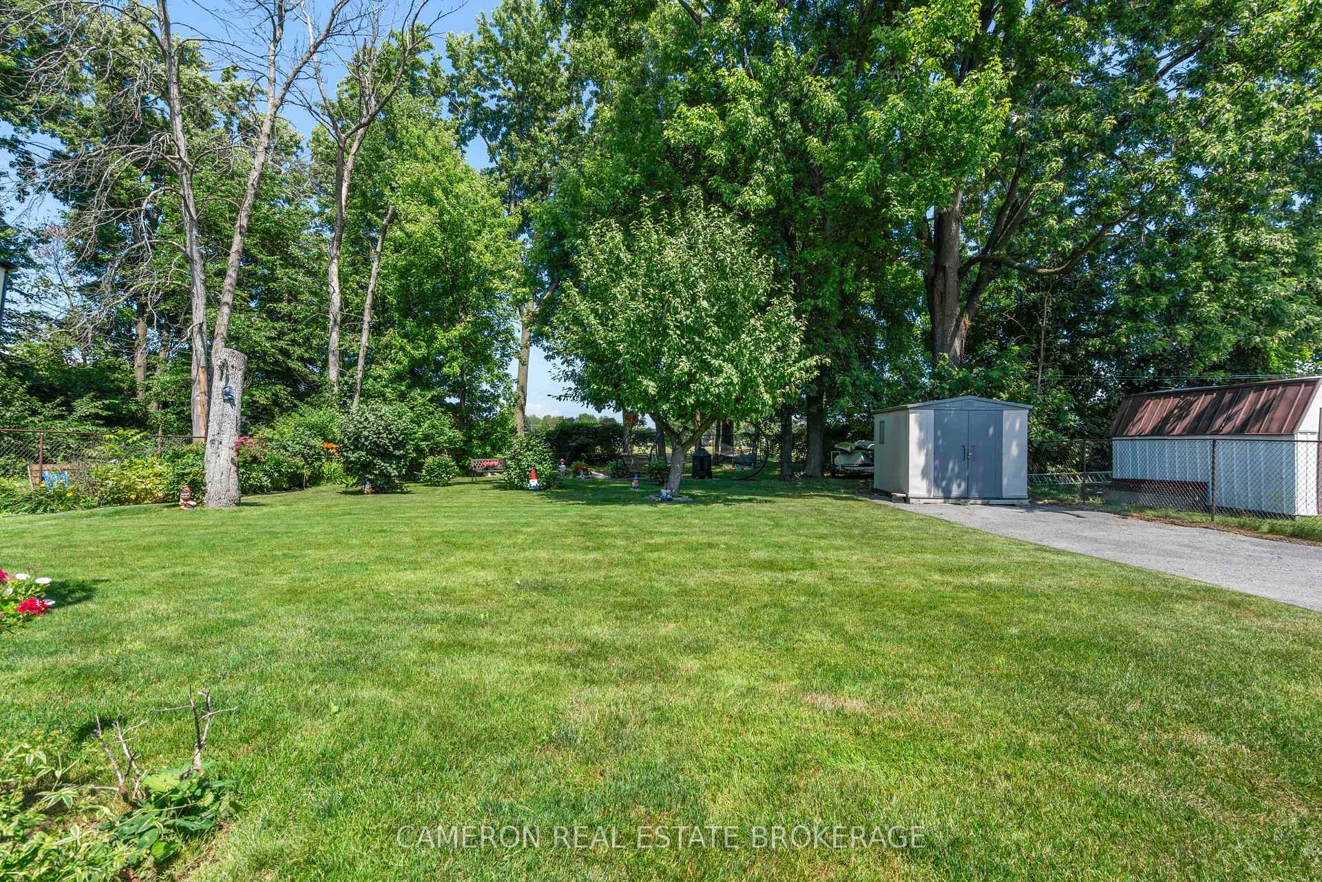 Photo 8 of 523 Lynwood Drive, Cornwall — HOMEH