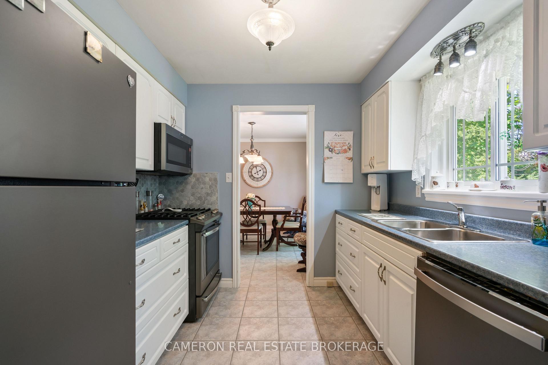 Photo 18 of 523 Lynwood Drive, Cornwall — HOMEH