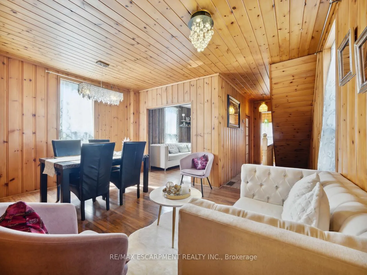 Photo 4 of 253 Albert Street, Oshawa, Central — HOMEH