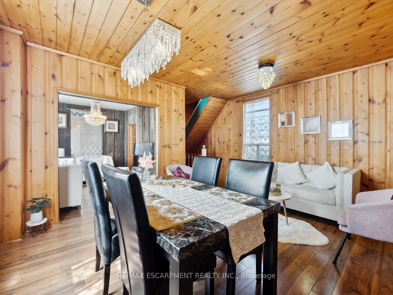 Photo 6 of 253 Albert Street, Oshawa, Central — HOMEH