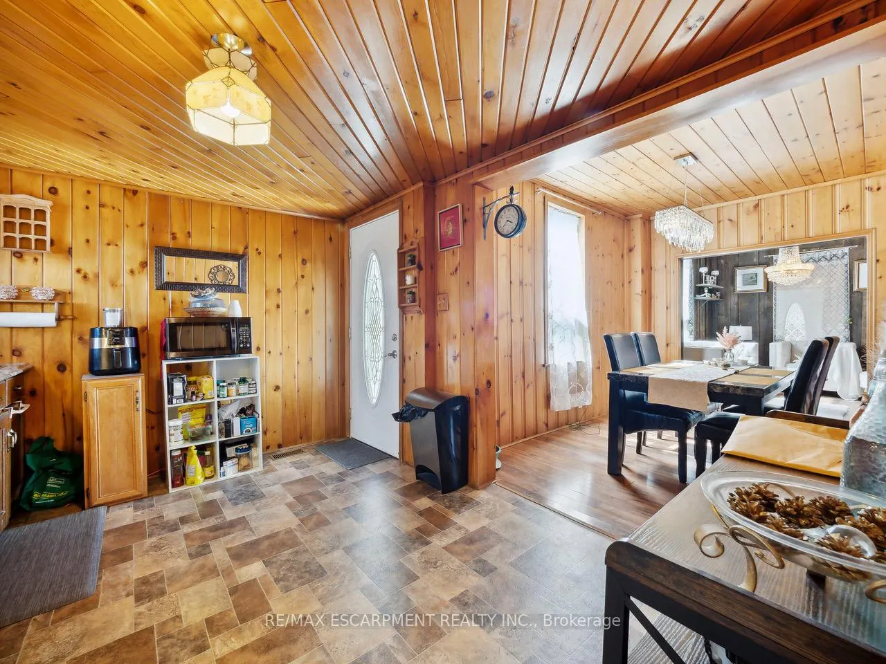 Photo 10 of 253 Albert Street, Oshawa, Central — HOMEH