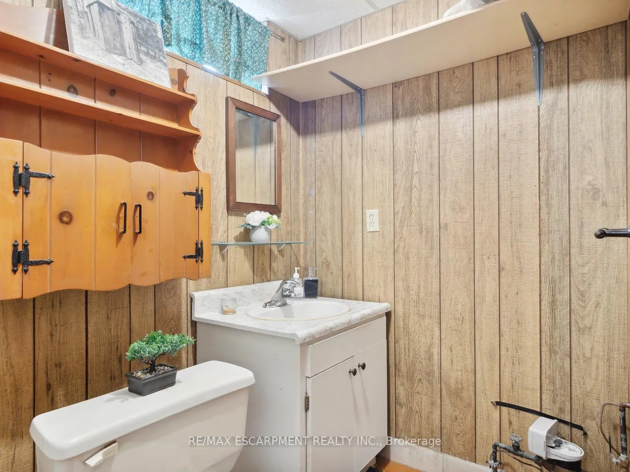 Photo 22 of 253 Albert Street, Oshawa, Central — HOMEH