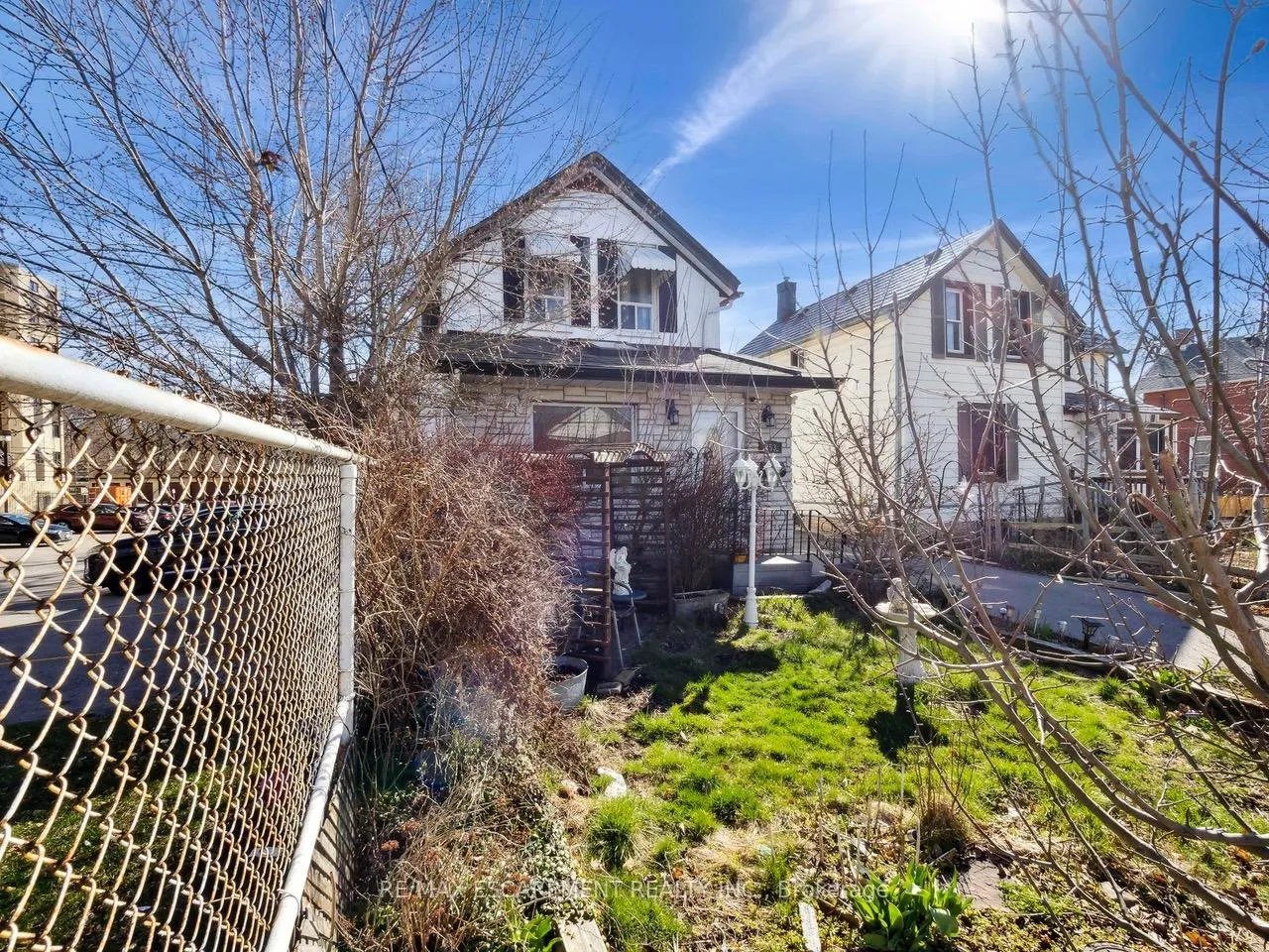 Photo 27 of 253 Albert Street, Oshawa, Central — HOMEH